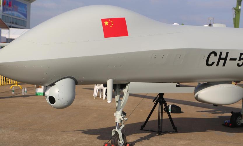 珠海航展上的中国无人机霸气亮相:全副武装捍卫祖国尊严